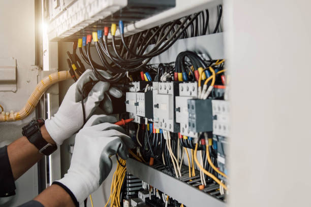  Oak Leaf, TX Electrician Pros